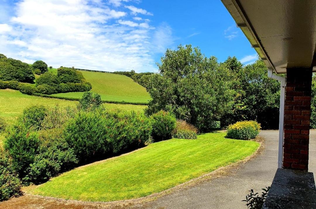 Idyllic 2 Bedroom Self-Contained Upsidedown Annexe Llandrindod Wells Ngoại thất bức ảnh