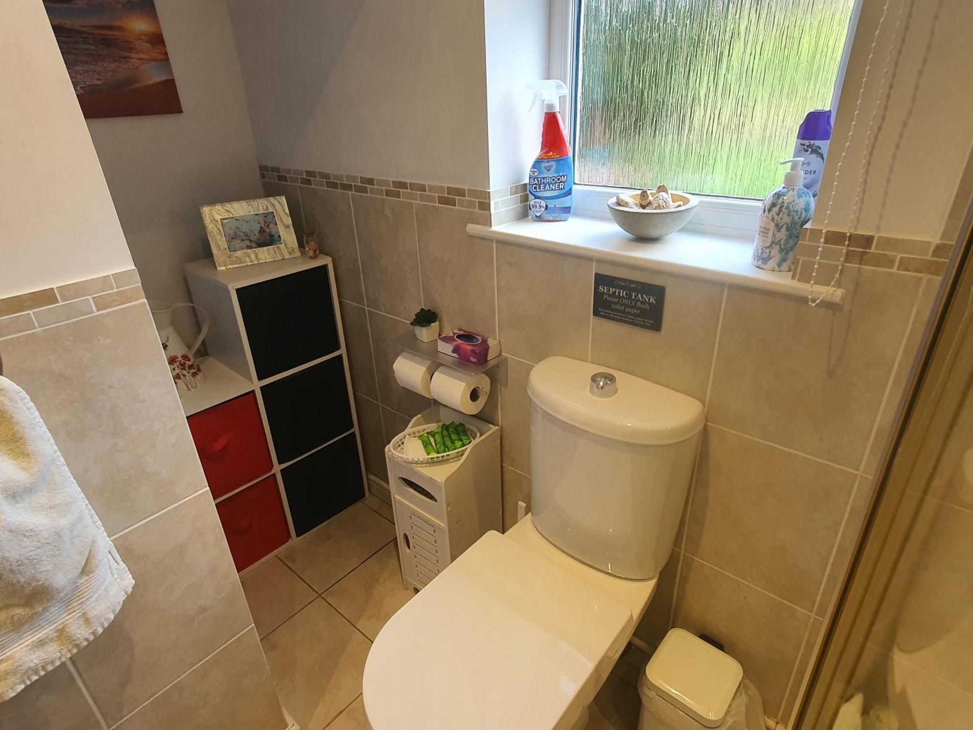 Idyllic 2 Bedroom Self-Contained Upsidedown Annexe Llandrindod Wells Ngoại thất bức ảnh