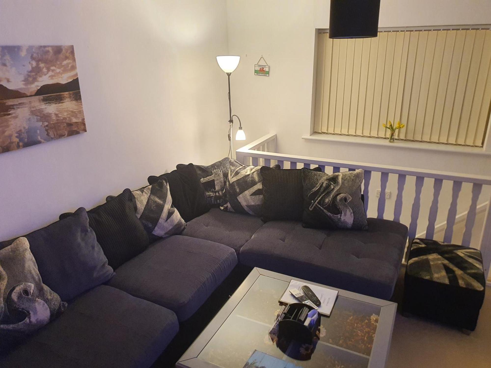 Idyllic 2 Bedroom Self-Contained Upsidedown Annexe Llandrindod Wells Ngoại thất bức ảnh